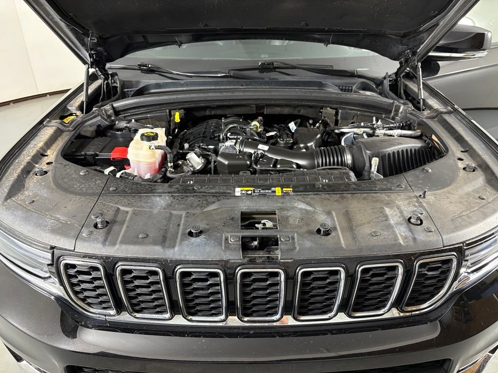 Used 2024 Black Jeep Limited image 44
