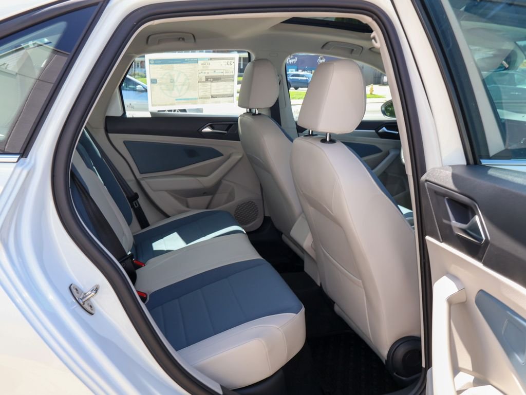 New 2026 White Volkswagen 1.5T SE image 28