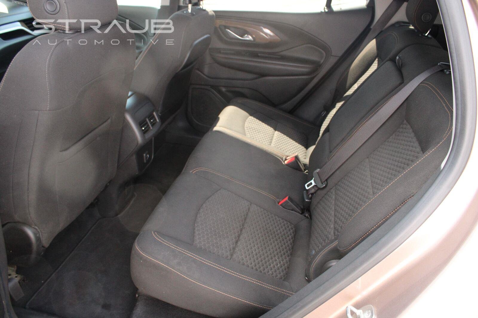 Used 2019 Coppertino Metallic GMC SLE image 17