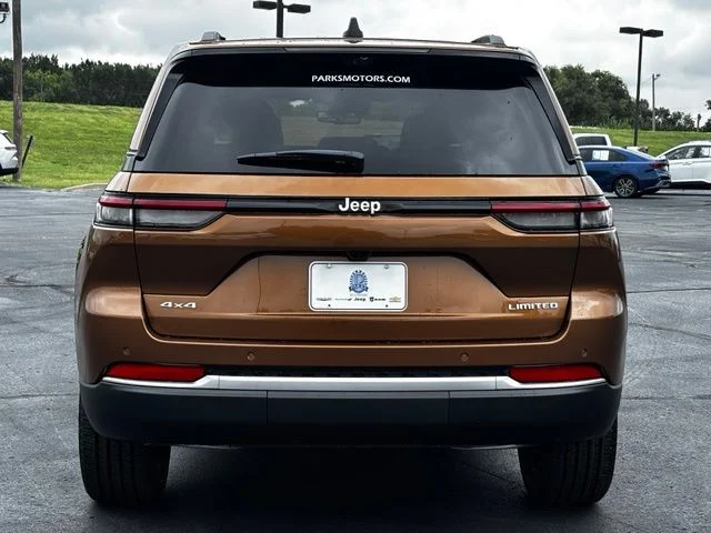 New 2026 Copper Shino Metallic Clearcoat Jeep Limited image 6
