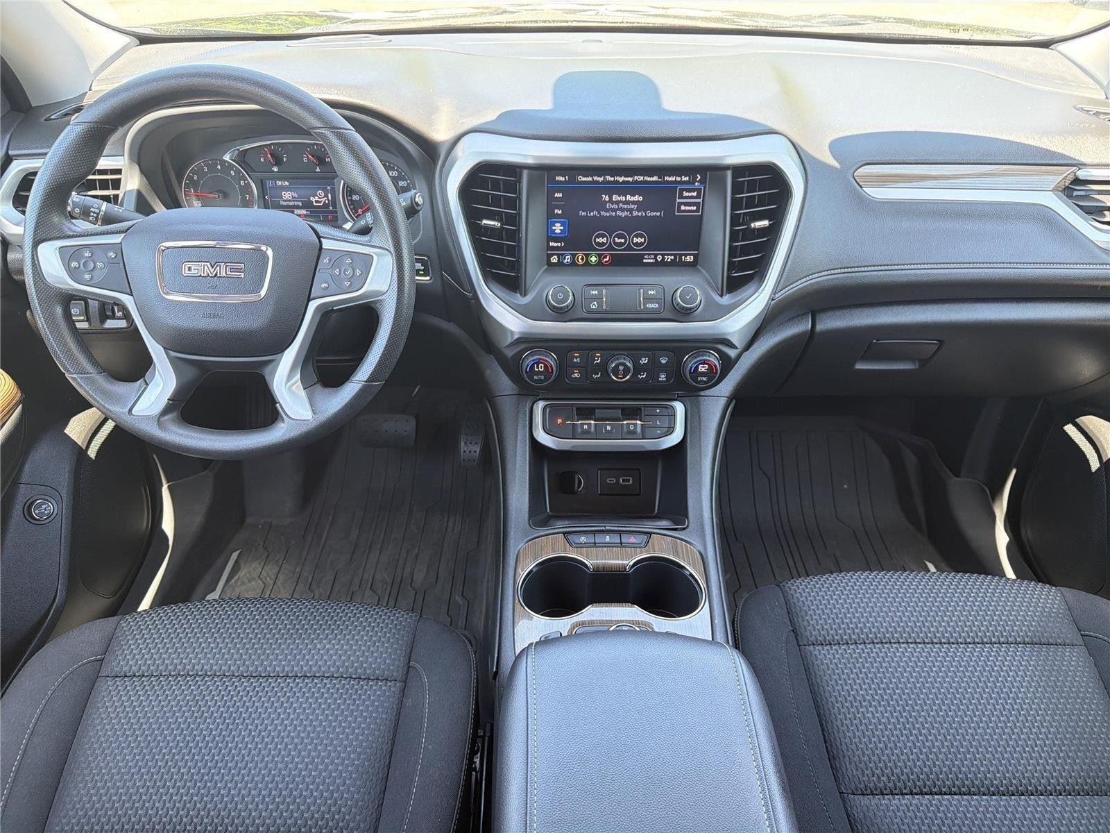 Used 2023 Ebony Twilight Metallic GMC SLE image 9