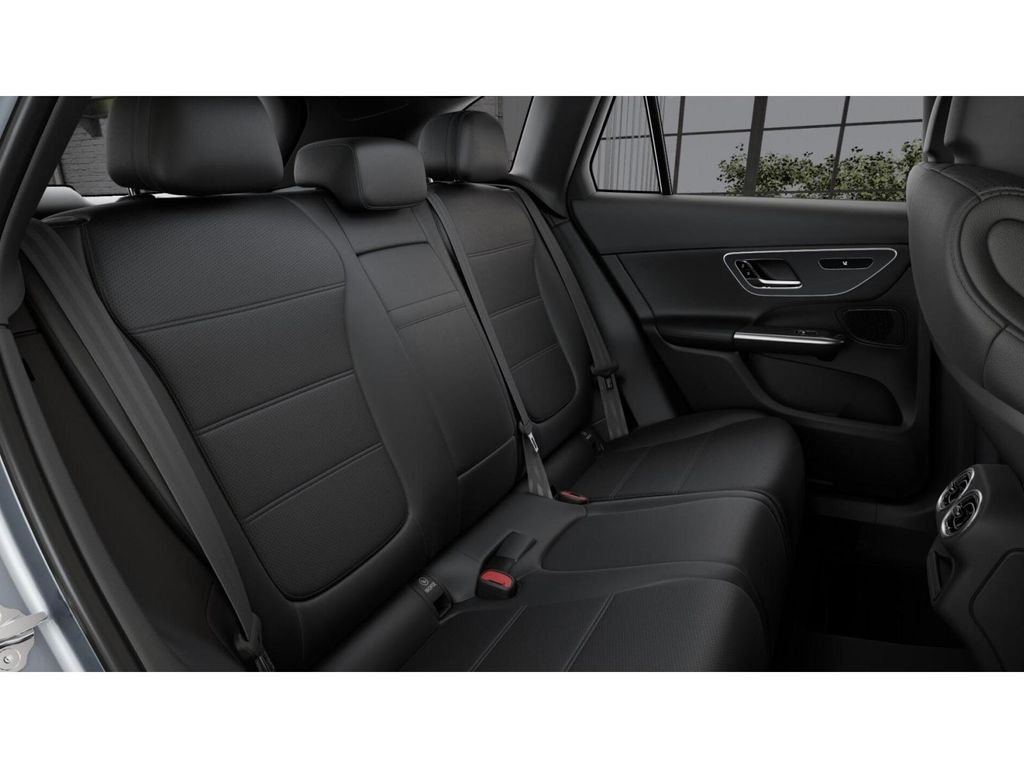 New 2026 Silver Mercedes-Benz GLC 300 image 5