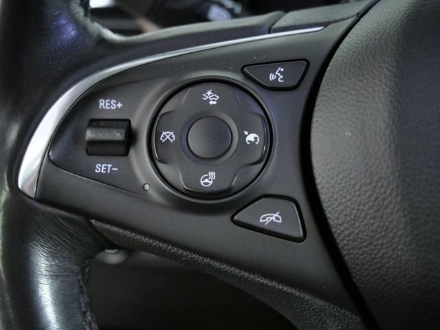 Used 2020 Gold Buick Avenir image 24