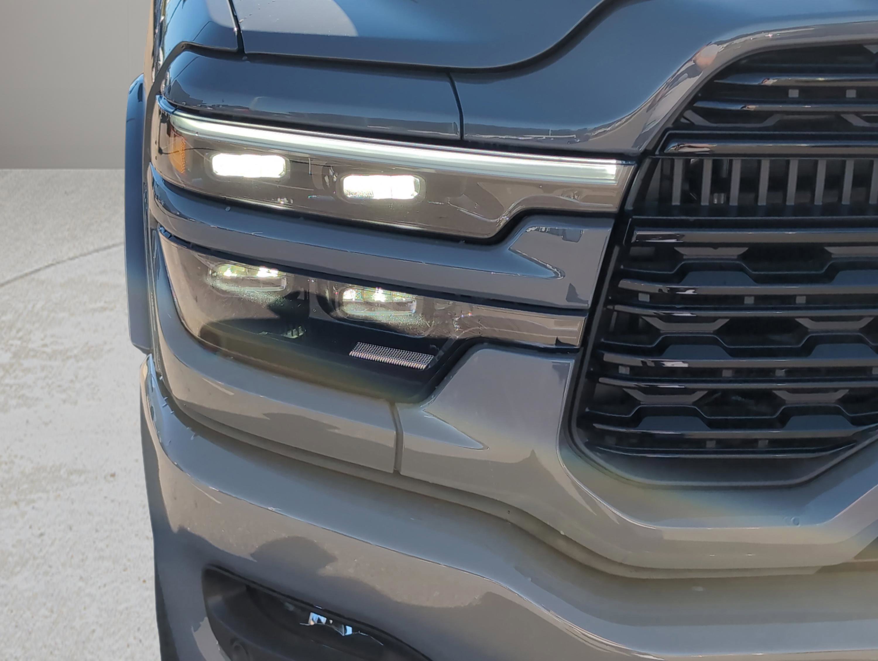 New 2026 Ceramic Gray Clearcoat Ram Limited image 5