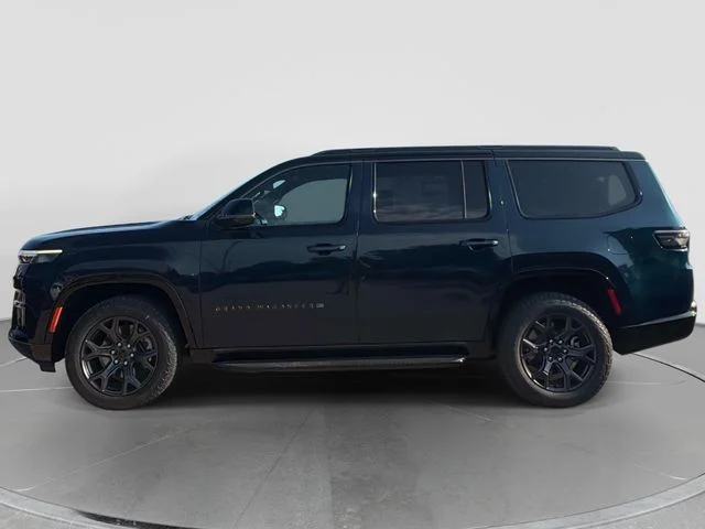 New 2026 Fathom Blue Pearl-Coat Exterior Paint (Late Availability) Jeep Upland image 7