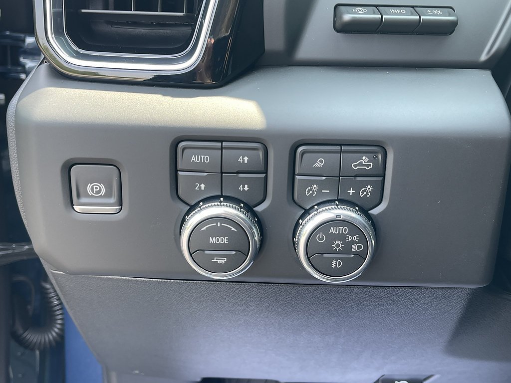 2026 GMC Sierra 3500HD Denali - Photo 28