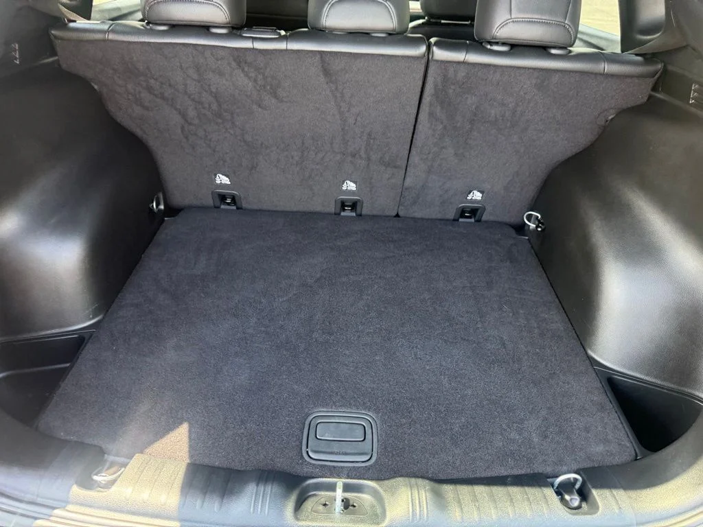 Used 2024 Black Jeep Trailhawk image 44