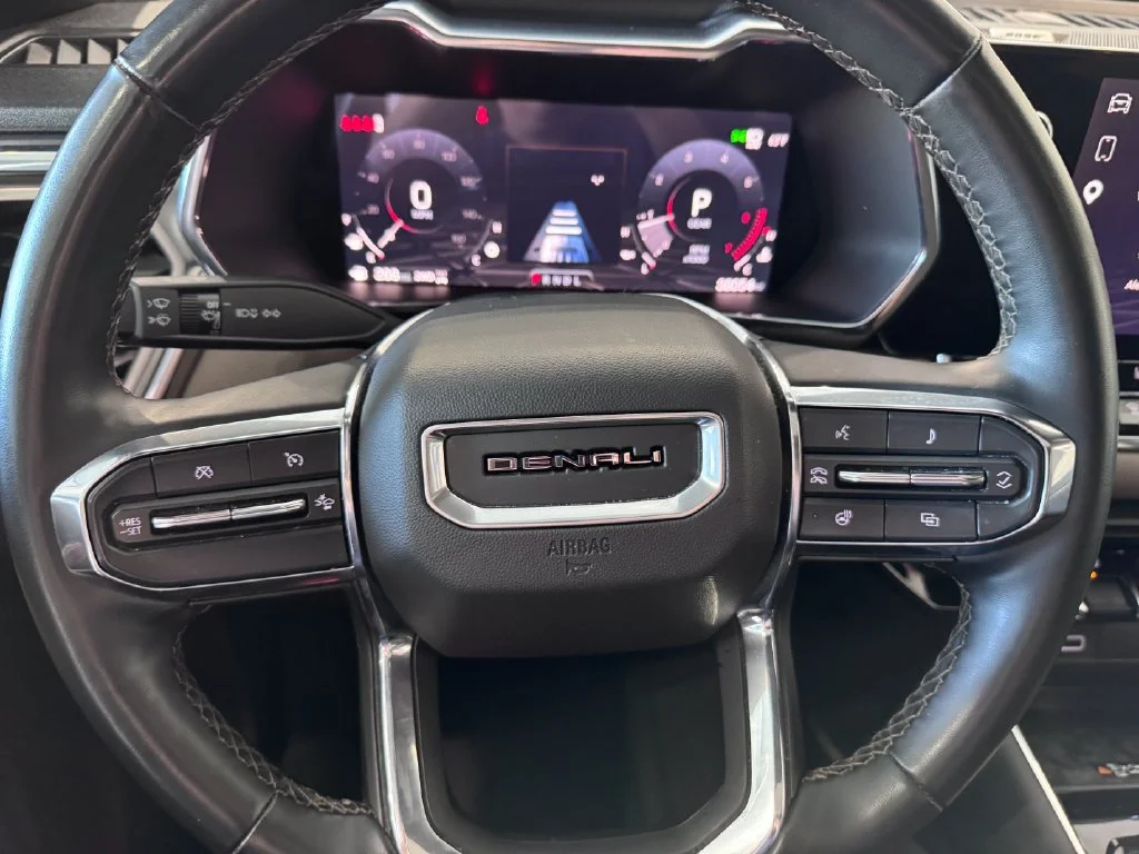 2025 GMC Canyon Denali - Photo 14