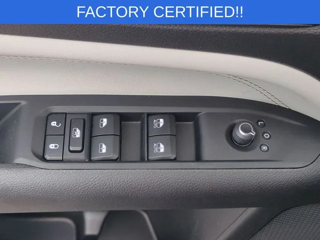 Used 2024  Jeep Limited image 14