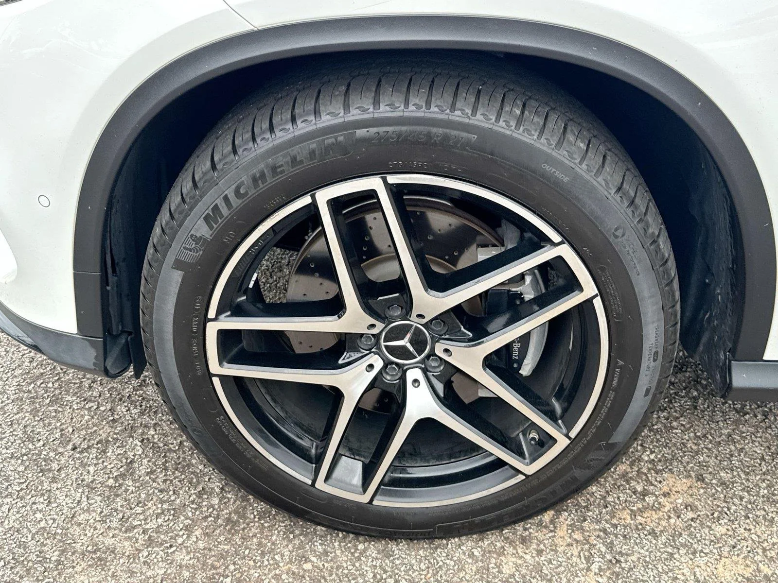 Used 2019 Polar White Mercedes-Benz AMG® GLE 43 image 26