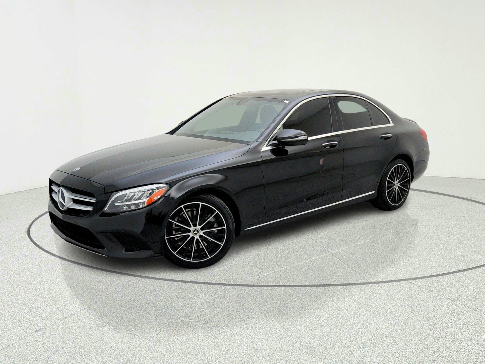 2019 Mercedes-Benz C-Class C300's photo