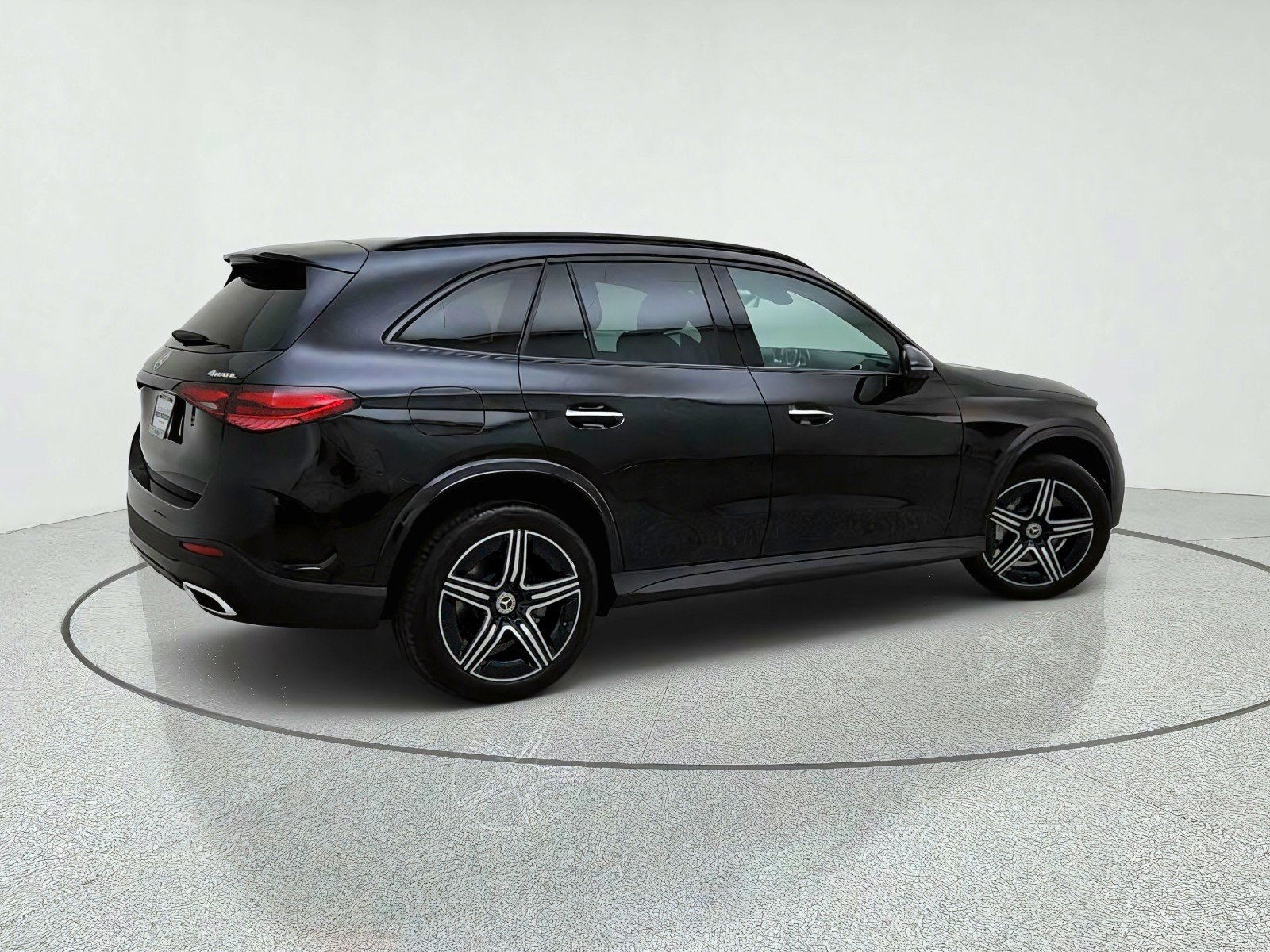 Certified Used 2026 Black Mercedes-Benz GLC 300 image 8
