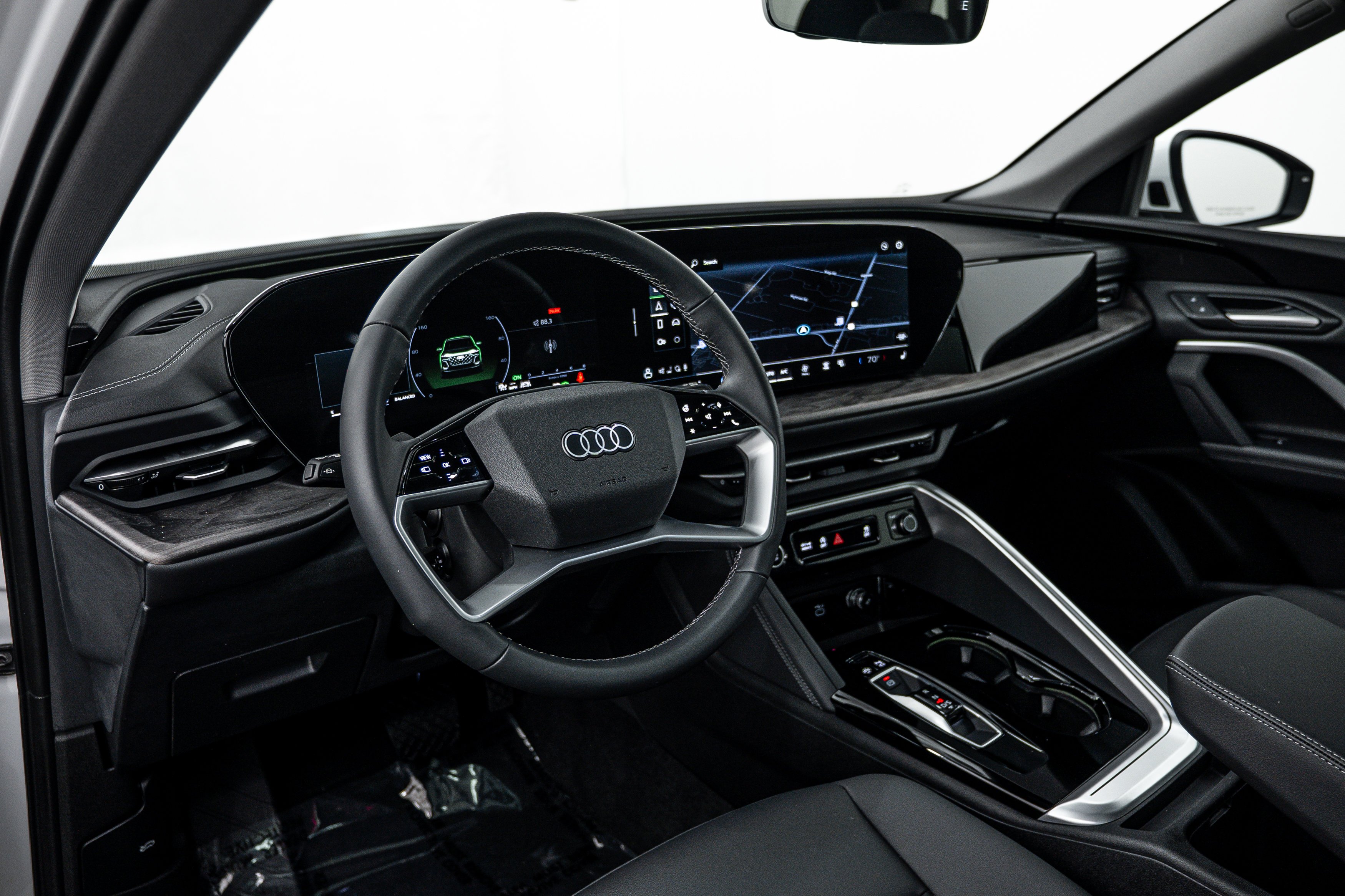 Used 2025 Arkona White Audi Premium image 10