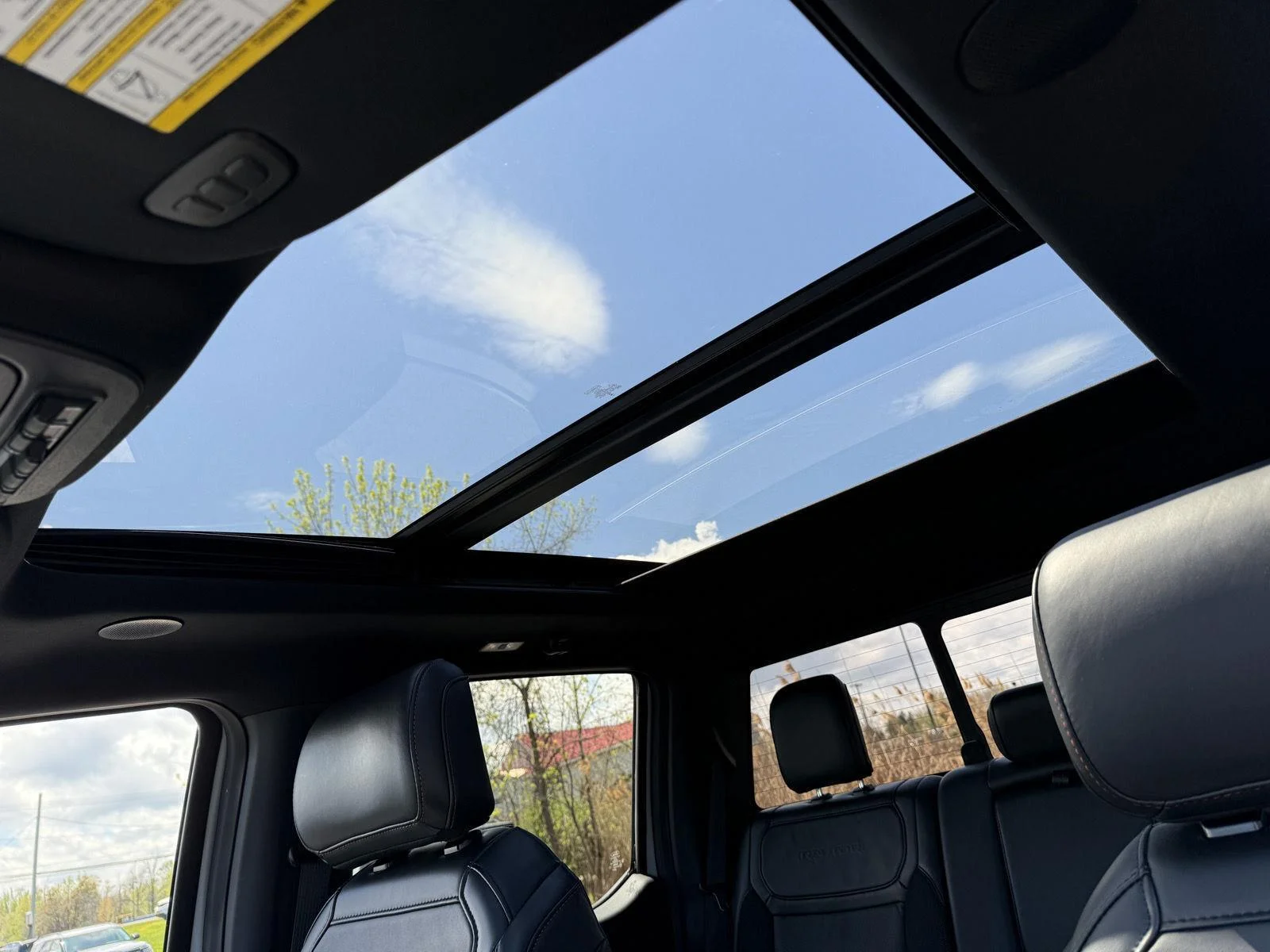 Used 2024 Avalanche Gray Ford Raptor image 23