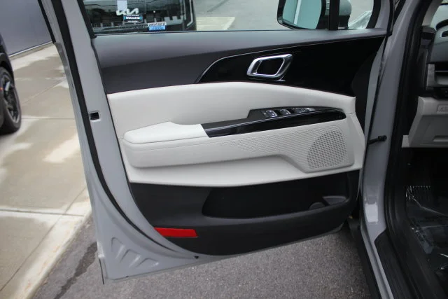 Used 2024 White Kia EX image 20