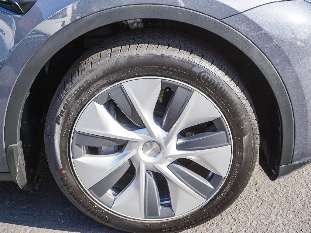 Used 2023 Gray Tesla Long Range image 10