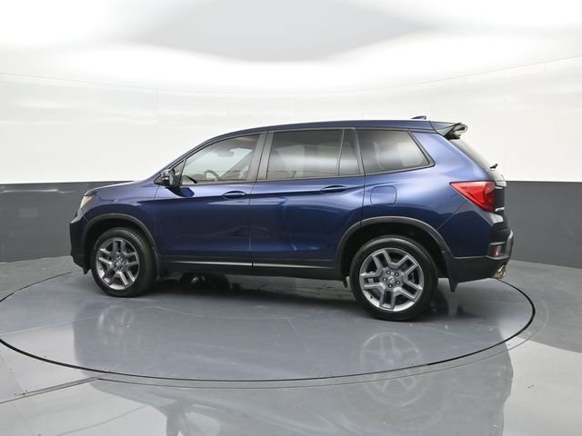 Used 2023 Obsidian Blue Pearl Honda EX-L image 5