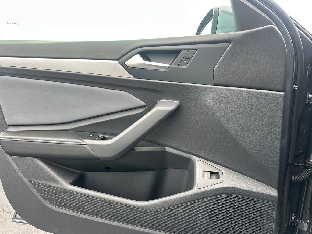 New 2026 Gray Volkswagen 1.5T SE image 12