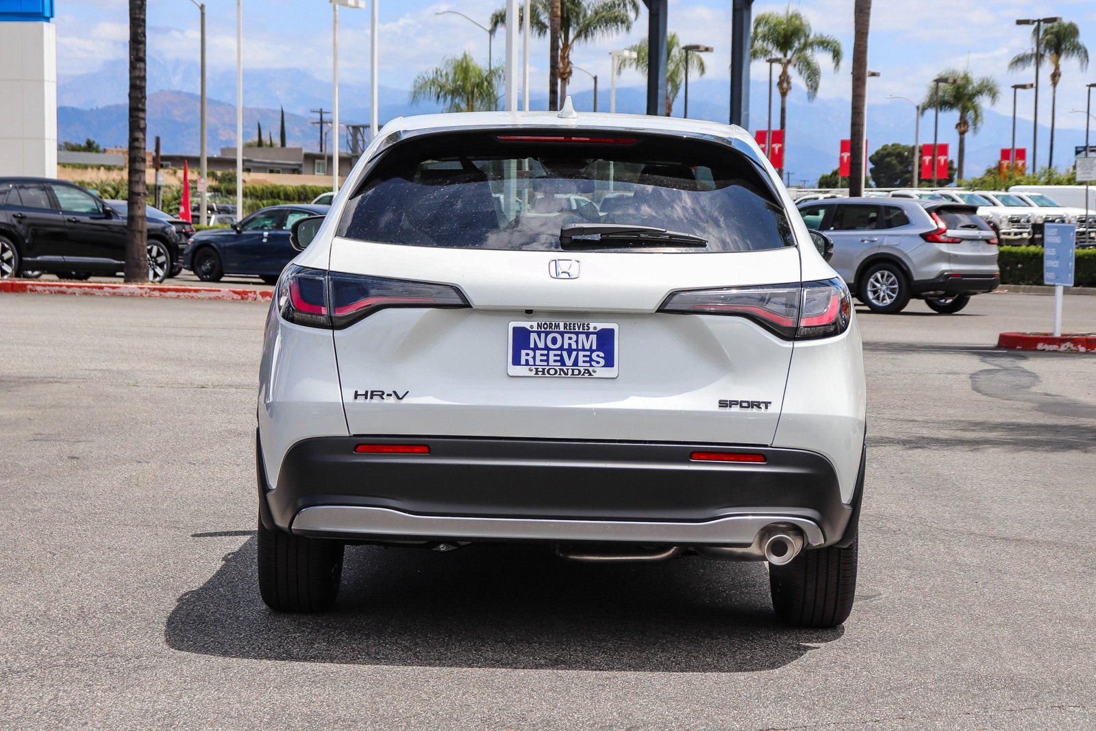 New 2027 Platinum White Pearl Honda Sport 2WD CVT image 10