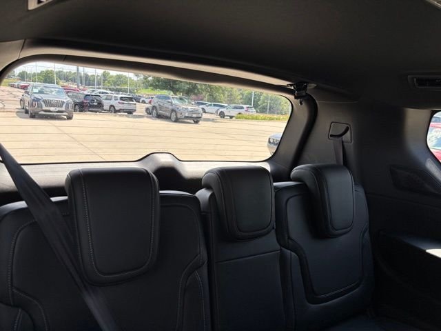 Used 2025 Gun Metallic/Super Black Nissan PRO-4X image 26