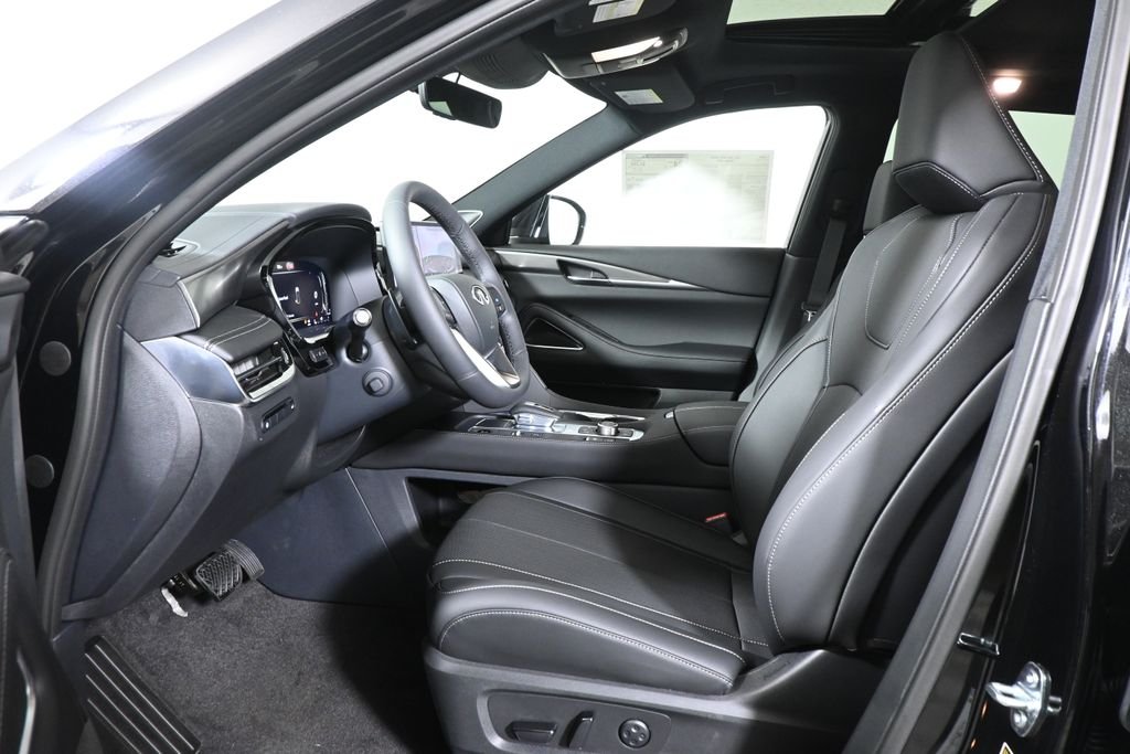 New 2027 MINERAL BLACK INFINITI Sport AWD image 3