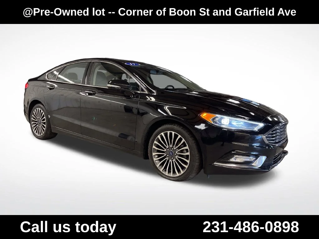 Used 2017 Black Ford SE image 7
