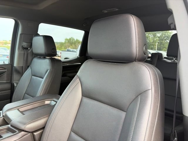 2024 GMC Sierra 1500 SLT - Photo 17