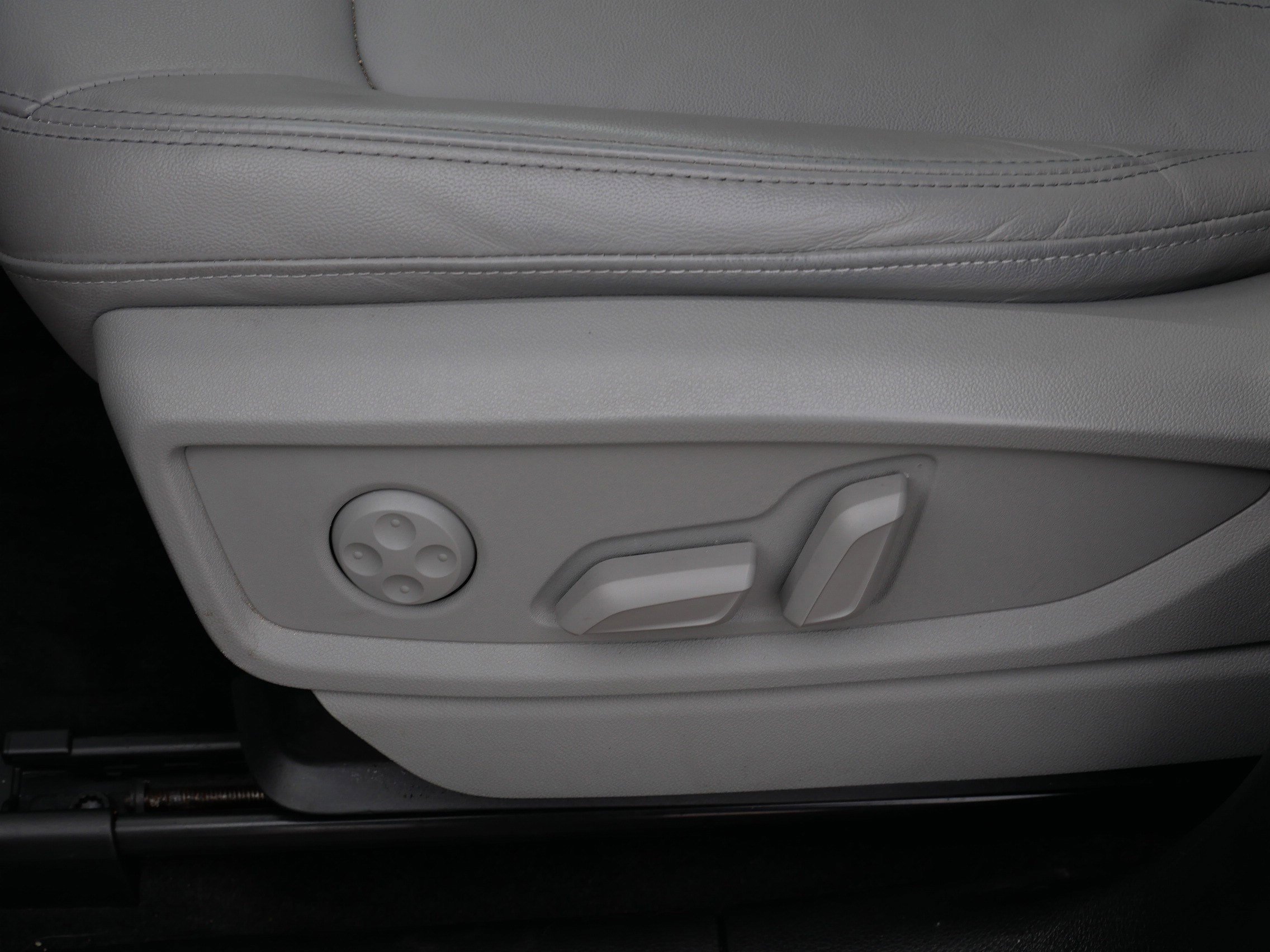 2023 Audi Q5 Premium Plus - Photo 19
