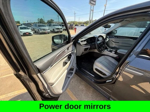 Used 2023 Gray Jeep Overland image 34