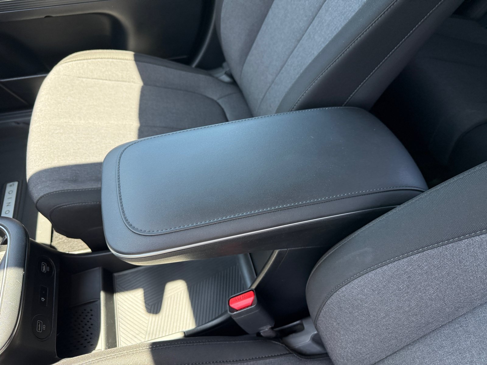 Certified Used 2024 Teal Hyundai SEL image 14