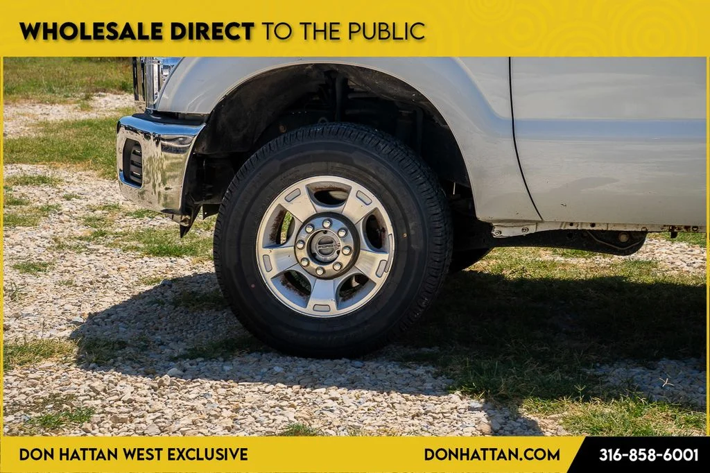 Used 2016 White Ford XLT image 29