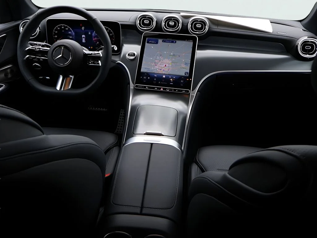 New 2026 MANUFAKTUR Alpine Grey Mercedes-Benz GLC 300 image 13