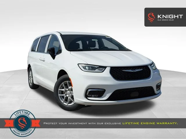 New 2026 Bright White Clear-Coat Exterior Paint Chrysler Select image 1