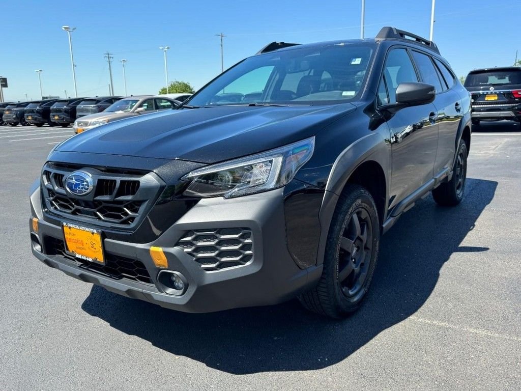 Used 2025 Crystal Black Silica Subaru Wilderness image 8