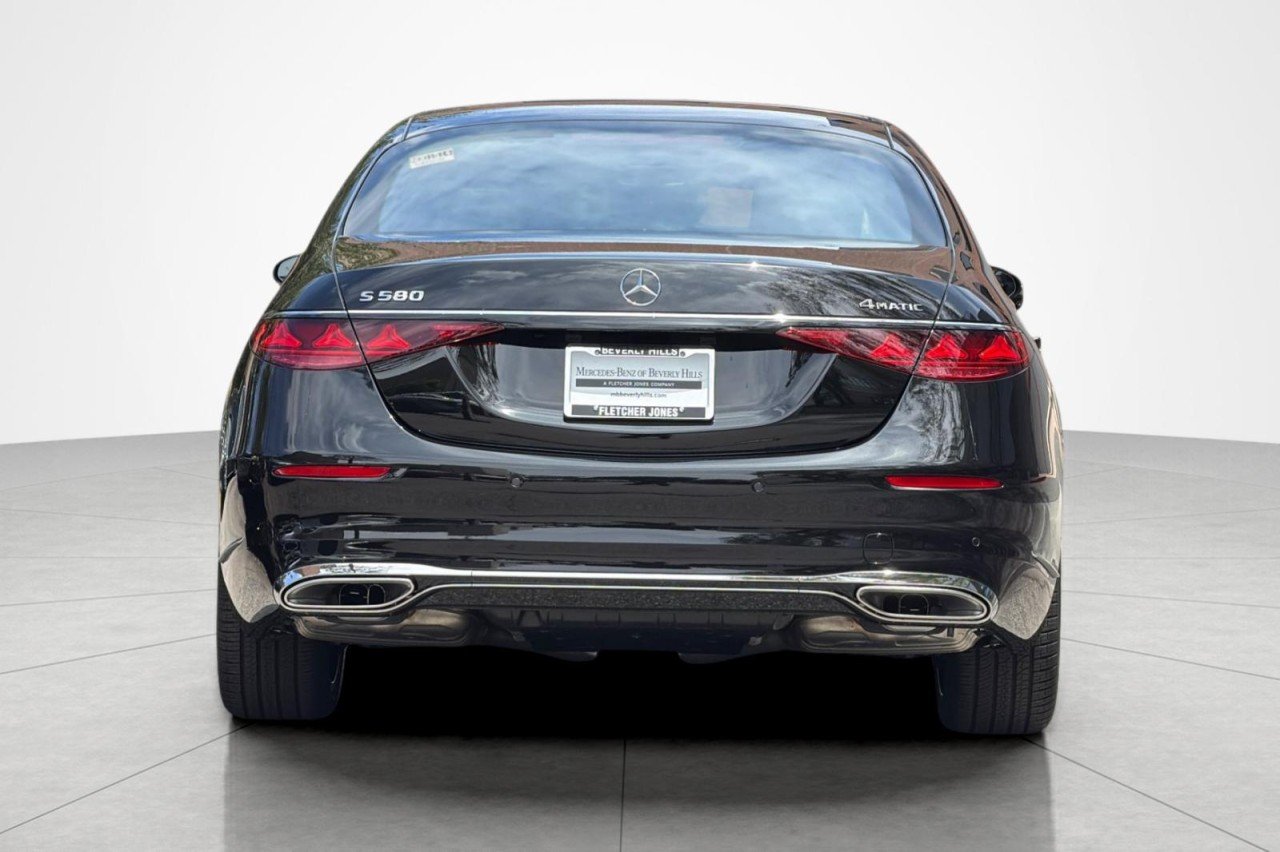 New 2027 Obsidian Black Metallic Mercedes-Benz S 580 4MATIC® Sedan image 4