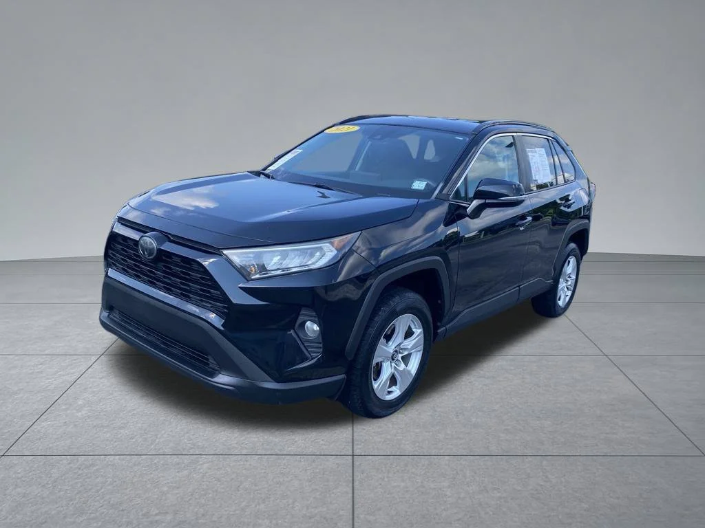 Used 2021 Black Toyota XLE image 2