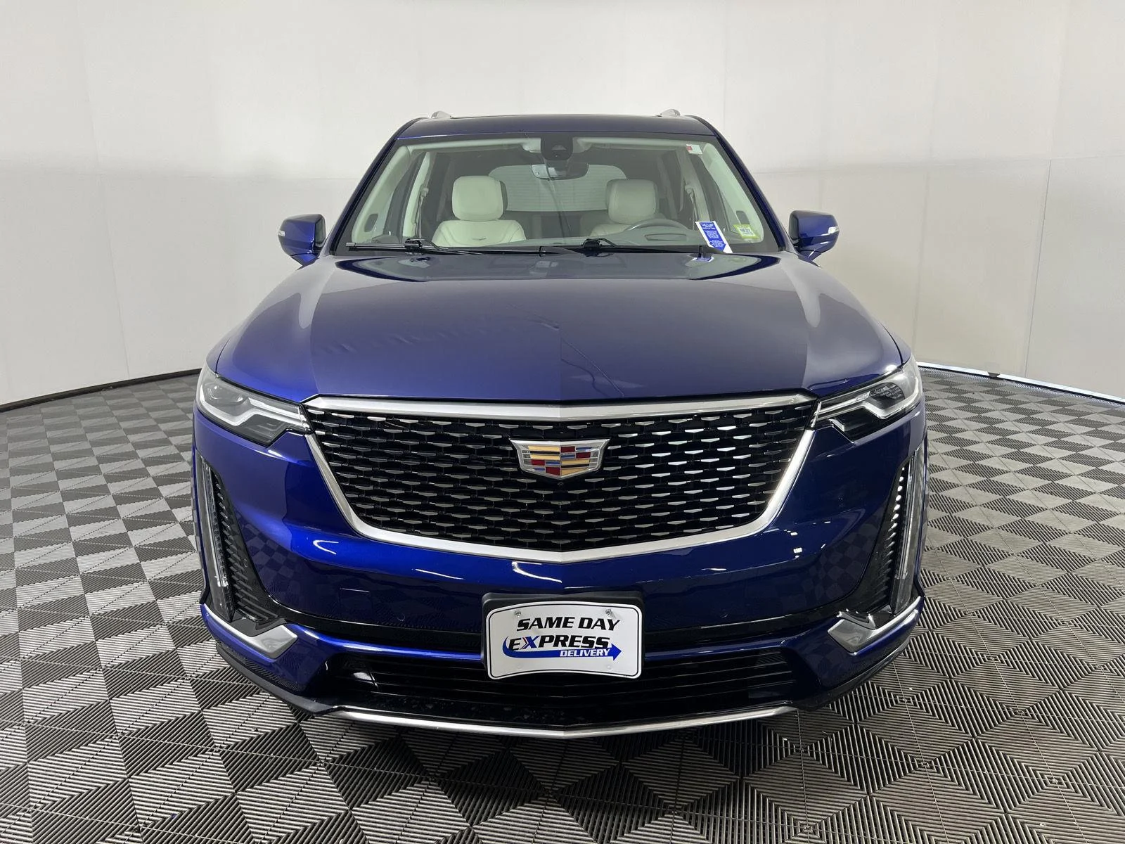Used 2023 OPULENT BLUE METALLIC Cadillac AWD Premium Luxury image 33
