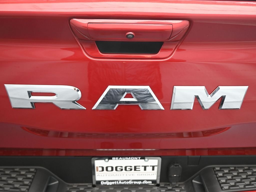New 2026 Molten Red Pearl-Coat Exterior Paint RAM Laramie image 14