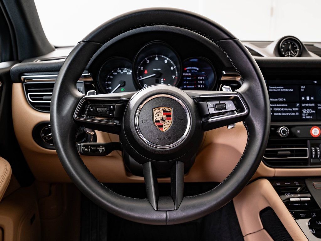 Used 2025 Volcano Grey Metallic Porsche  image 40