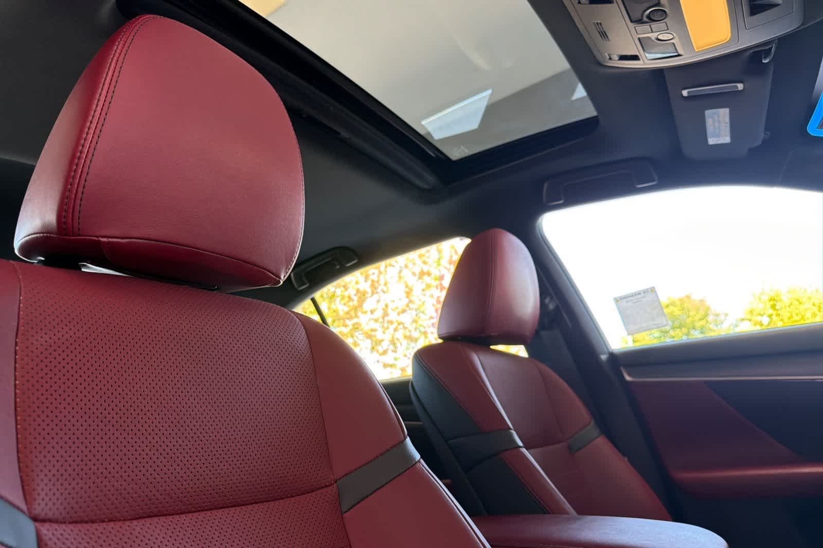 Used 2017 Ultra White Lexus  image 17