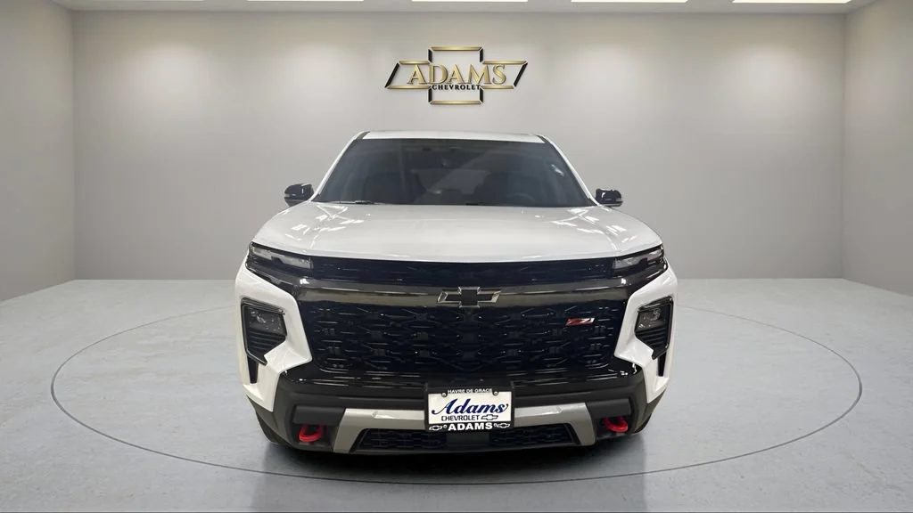 New 2026 Polar White Tricoat Chevrolet Z71 image 8
