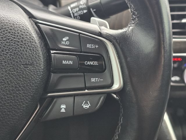 Used 2018 Black Honda Touring 1.5T image 33