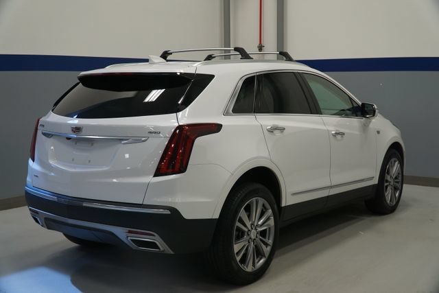 Certified Used 2023 Crystal White Tricoat Cadillac Premium Luxury image 7