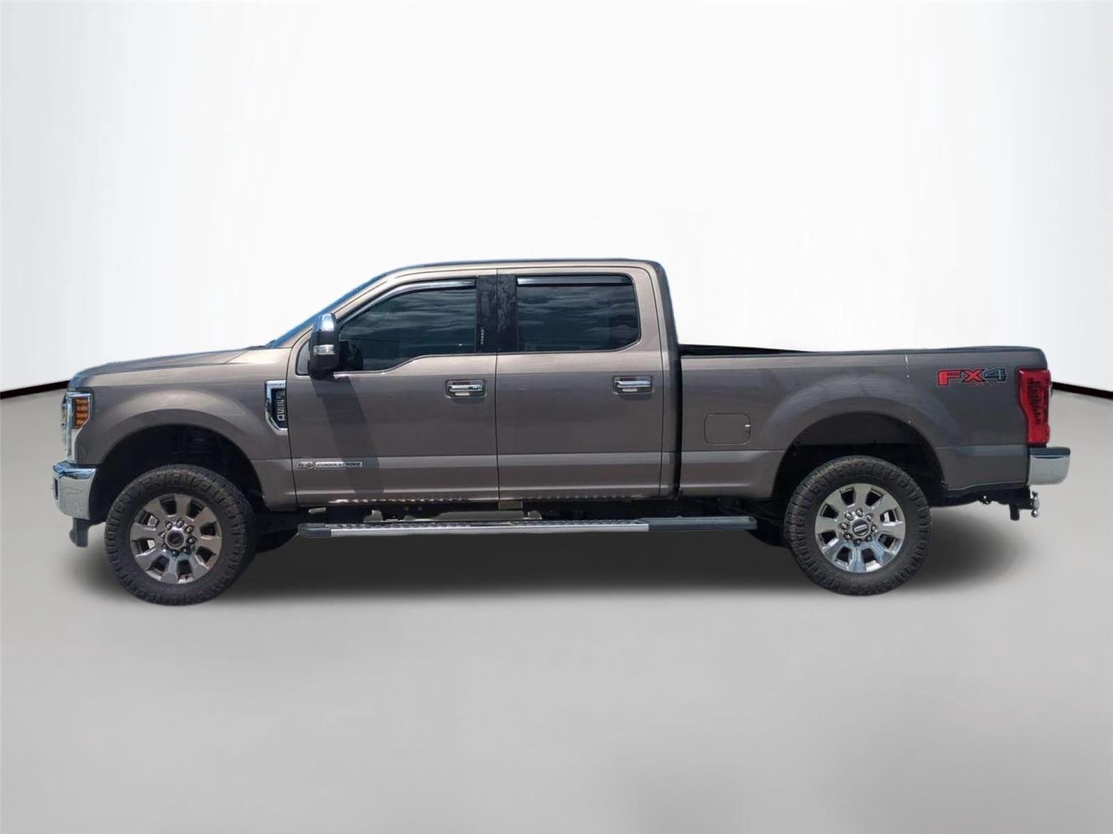 Used 2018 Stone Gray Metallic Ford LARIAT image 2
