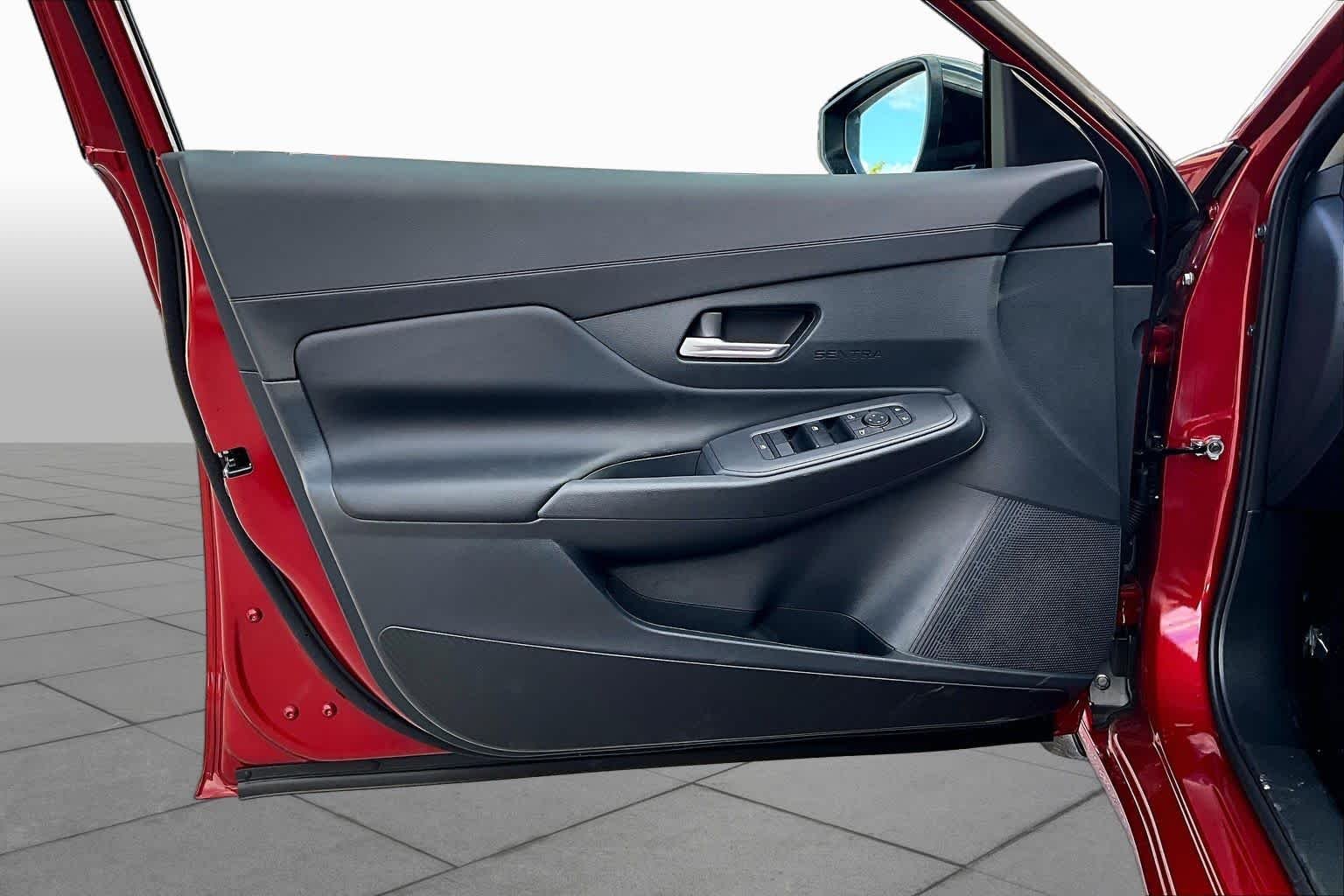 New 2027 Scarlet Ember Tintcoat Nissan SV image 13