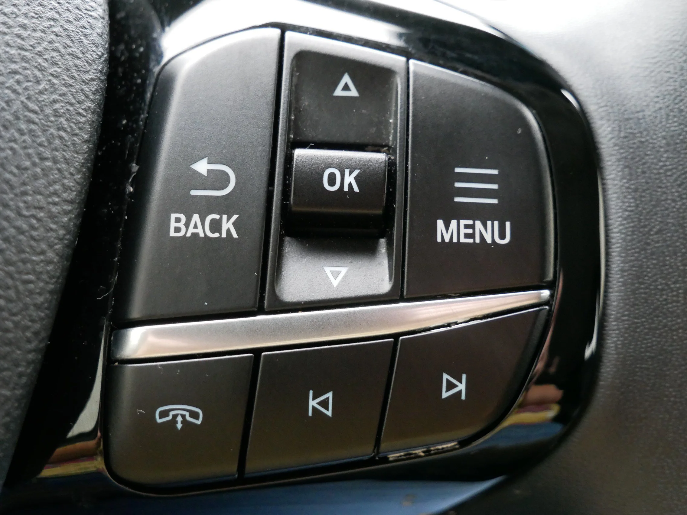 Certified Used 2024 Agate Black Metallic Ford Active image 23