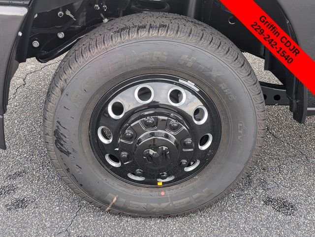 New 2026 Granite Crystal Metallic Clearcoat RAM Big Horn image 13