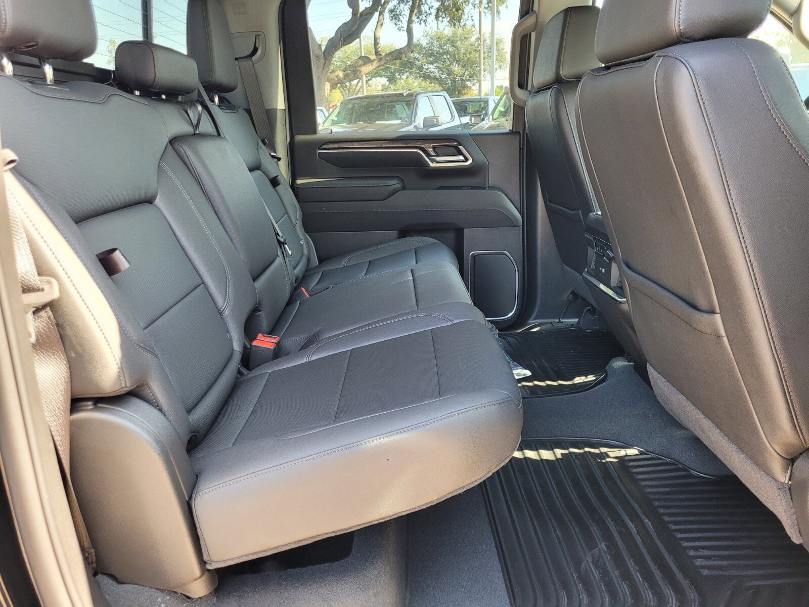 2025 Chevrolet Silverado 2500 HD LTZ - Photo 18