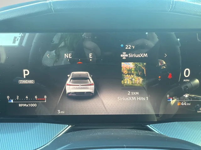 New 2026 Everest White Pearl TriCoat Nissan SL image 25