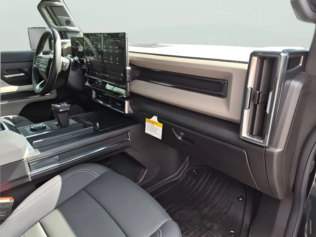 2026 GMC HUMMER EV 2X - Photo 42